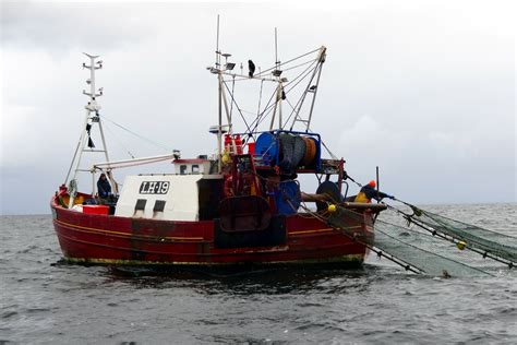marine scotland fishing vessel licensing.
